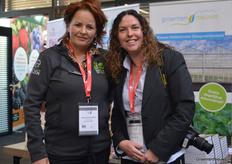 Claudia Schmitz-Hübsch from Van den Elzen Plants with Andrea van den Hoven from AGF/Freshpublishers.
